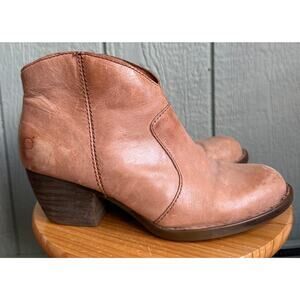 B.O.C. Michael Leather Booties, Size 9